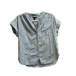 J Crew Womens Blue Chambray Camp Shirt S Button Front Crewneck Cap Sleeve